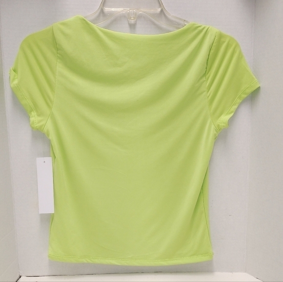Live in the moment square neck shorts sleeves tee chartreuse green blouse S: M - Picture 2 of 5